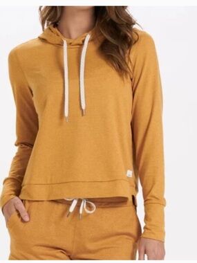 VUORI Halo Essential Hoodie In Flax Heather Sz L
